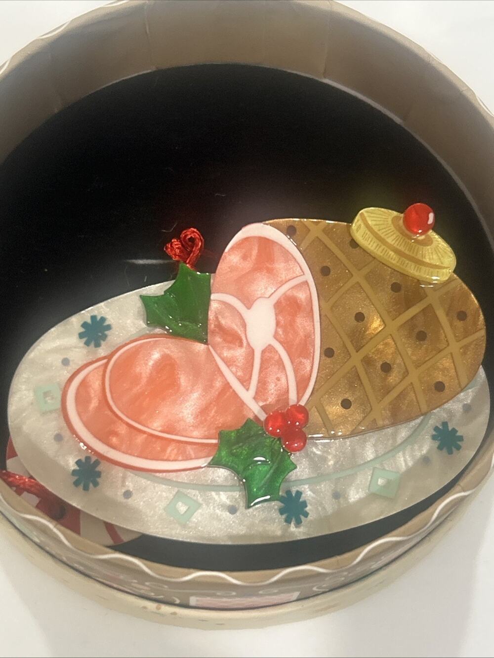 Erstwilder Feast Centrepiece Brooch Merry Kitschmas Christmas Glazed Ham